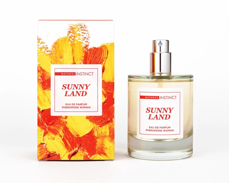 Woman-Sunny-Land